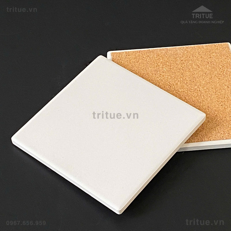 đế lót ly gốm hình vuông